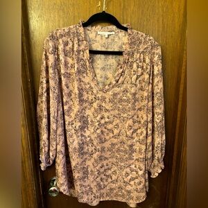 Violet + Claire 1X blouse
